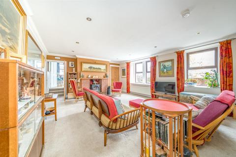 undefined, Kirkhill, Kirkgate, Chirnside, TD11