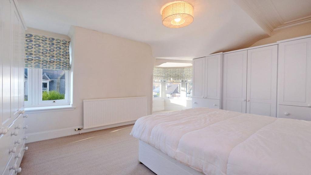 Mb (Alt View)