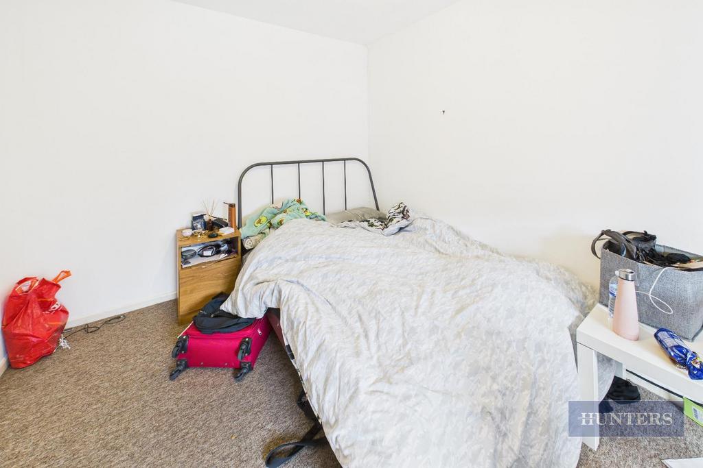CAM05152 G0-PR0271-STILL005.jpg