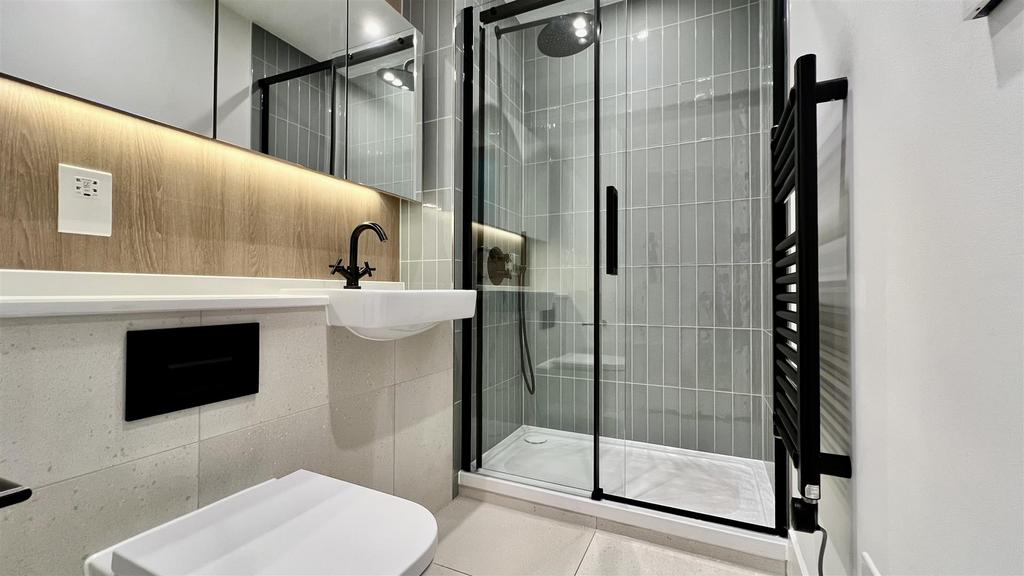 Shower Room/ WC