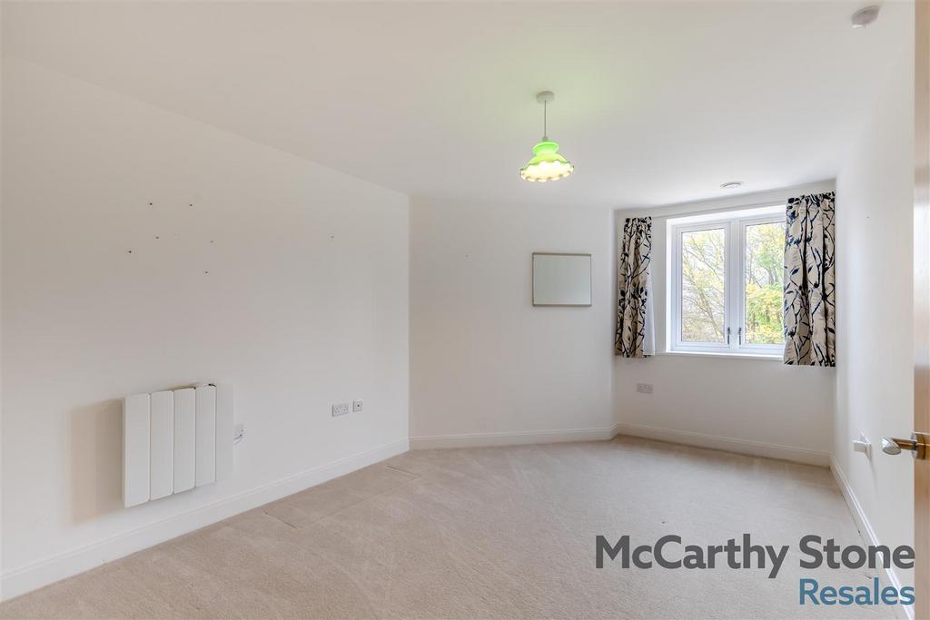 8668998-interior17.jpg