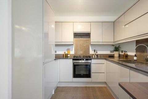 3 bedroom apartment for sale, Lyndhurst Terrace, Hampstead, London, NW3