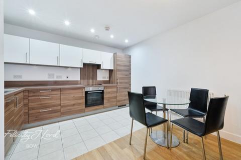 2 bedroom apartment for sale, Truman Walk, London, E3