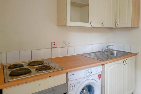 undefined, High Street, Wellingborough NN8