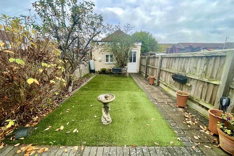 3 bedroom terraced house for sale, Montagu Street, Rodbourne, Swindon