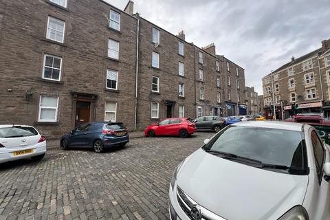 undefined, Blackness Street, Dundee, DD1
