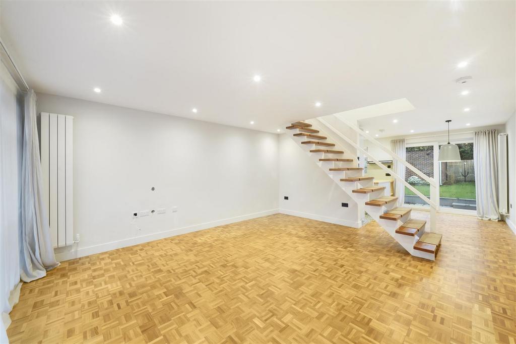 4 Denise Court, Eton Avenue - 8 IF8x O7 ID4 Tv Ez Du BWfg