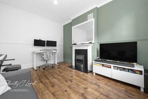 1 bedroom apartment for sale, Lever Street, LONDON