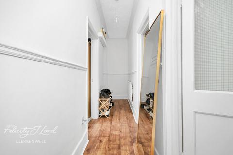 1 bedroom apartment for sale, Lever Street, LONDON