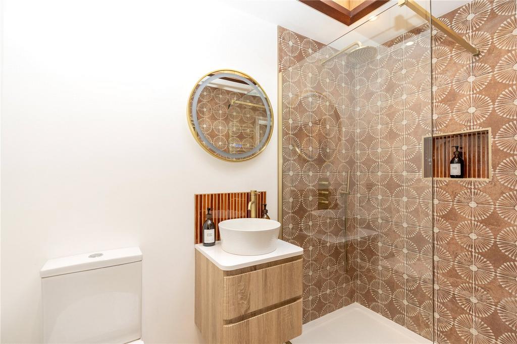 Little Vic Bathroom