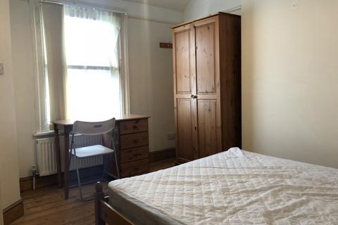 undefined, Cherry Hinton Road, Cambridge, Cambridgeshire, CB1
