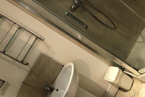 undefined, Cherry Hinton Road, Cambridge, Cambridgeshire, CB1