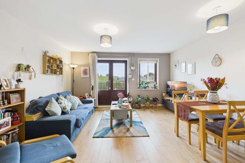 at Sydenham House, Sun Street, Reading RG1