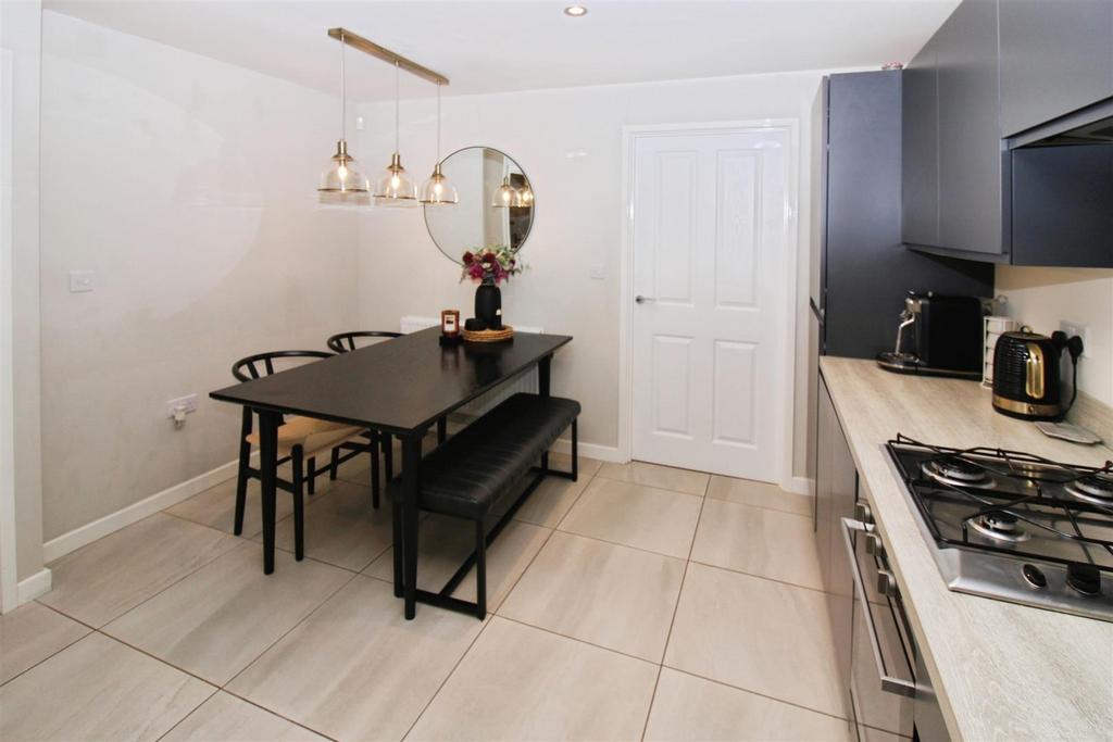 Dining Kitchen