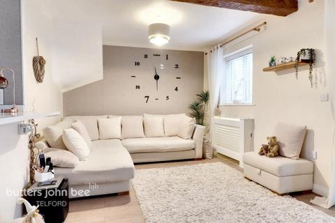3 bedroom semi-detached house for sale, Dukes View, Telford