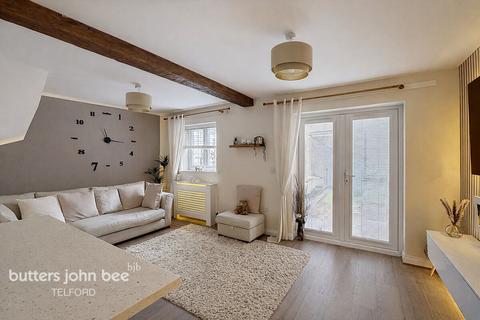 3 bedroom semi-detached house for sale, Dukes View, Telford