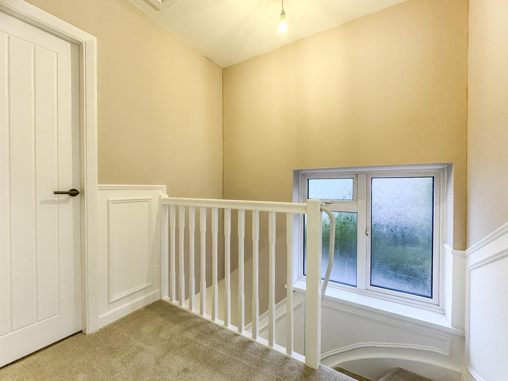 1st floor landing