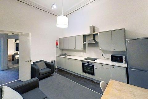 undefined, Bank Street, West End, Glasgow, G12