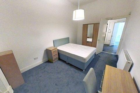 undefined, Bank Street, West End, Glasgow, G12