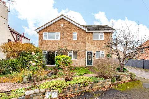 Station Road, Bow Brickhill, Milton Keynes, Buckinghamshire, MK17