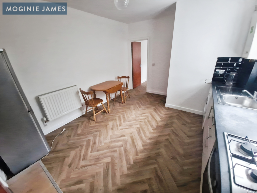 Lounge/kitchen