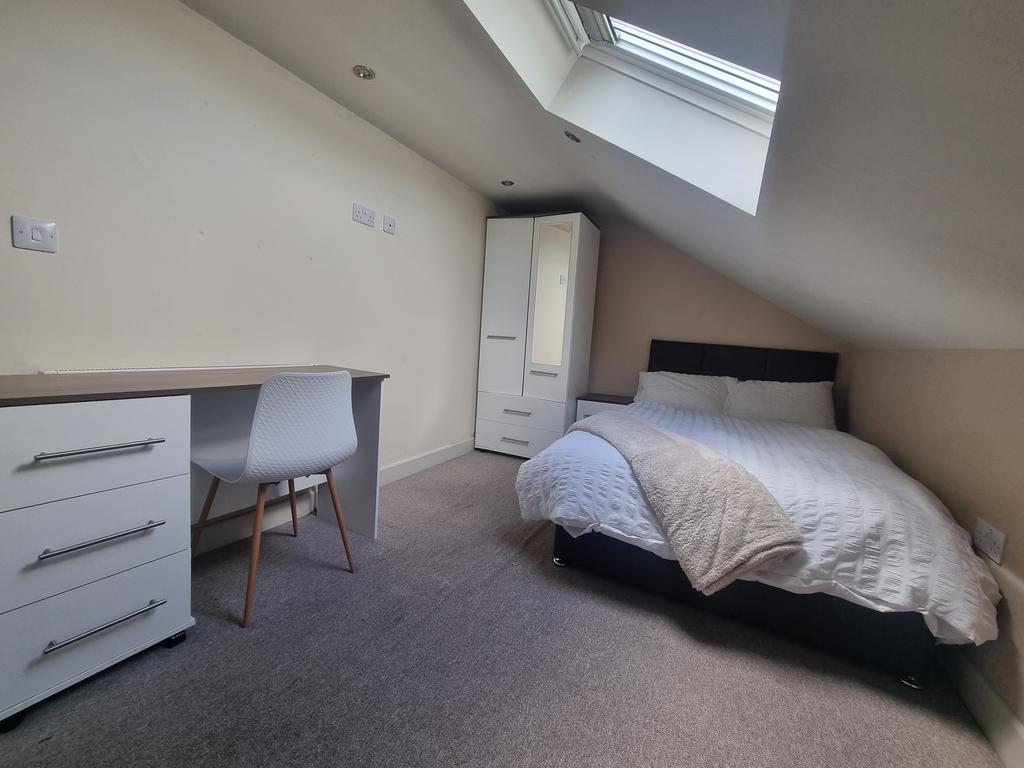 Room 7