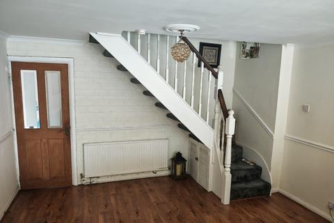 3 bedroom house to rent, Heol Caerllion, Cwmrhydyceirw SA6