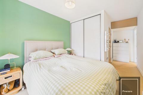 2 bedroom apartment to rent, London SW9