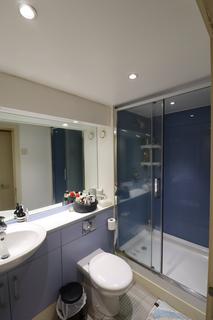 2 bedroom apartment to rent, Crews Street, London E14