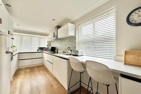4 bedroom detached house for sale, Goyt Place, Whaley Bridge, High Peak
