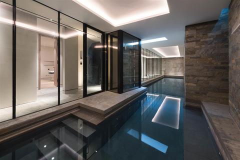 6 bedroom house to rent, Victoria Road W8
