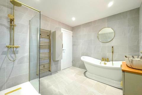 3 bedroom detached bungalow for sale, Garstang Drive, Bury BL8