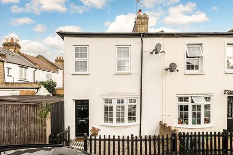 2 bedroom end of terrace house for sale, Chestnut Road, Twickenham TW2