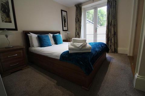 undefined, Kings Road, Reading, RG1