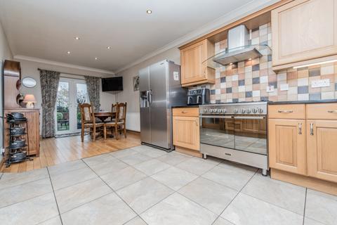 undefined, Cliffe Lane, Gomersal, Cleckheaton, BD19