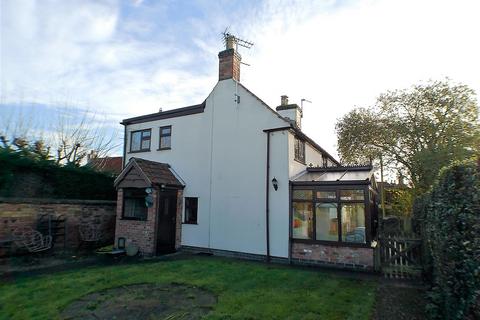 4 bedroom cottage for sale, Main Street, Aslockton, Nottingham