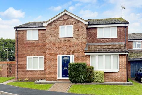 4 bedroom detached house for sale, Hunters Close, Grove, OX12