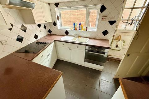 2 bedroom terraced house for sale, 2 St. Nicholas Road, Great Yarmouth, Norfolk NR30 1NL