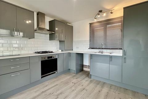 undefined, Fore Street, Newquay TR7