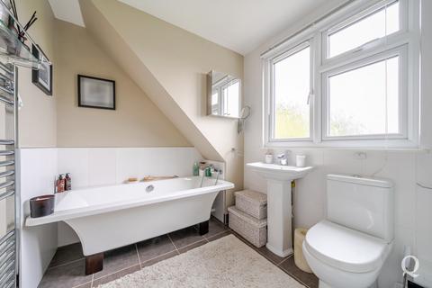 4 bedroom detached house for sale, Park Avenue, Sittingbourne, ME10