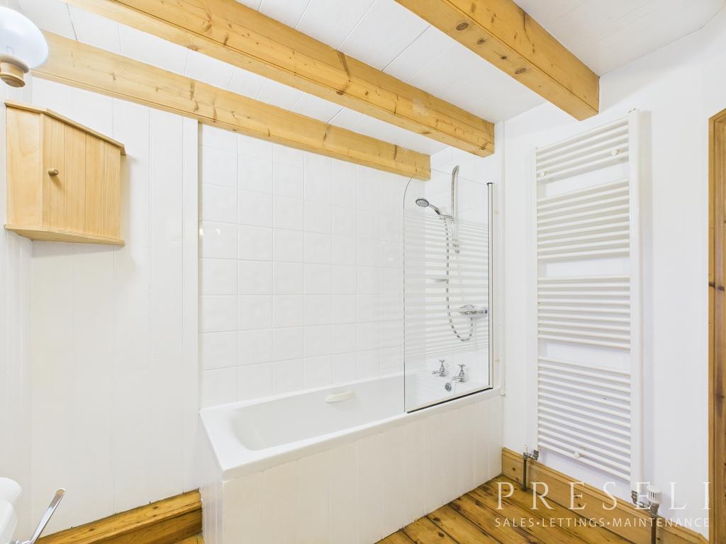 Downstairs Bathroom