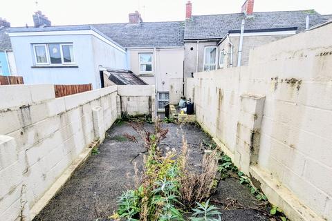 undefined, St. Catherine Street, Carmarthen, Carmarthenshire.