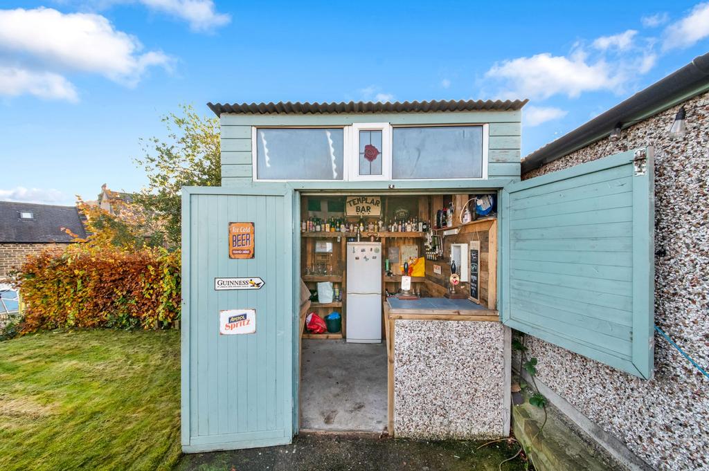 Outbuilding