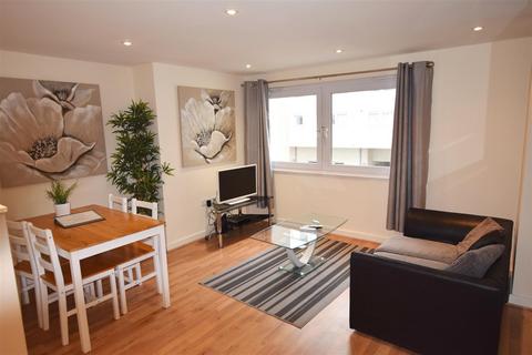 undefined, Paramount, Beckhampton Street