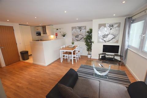 undefined, Paramount, Beckhampton Street