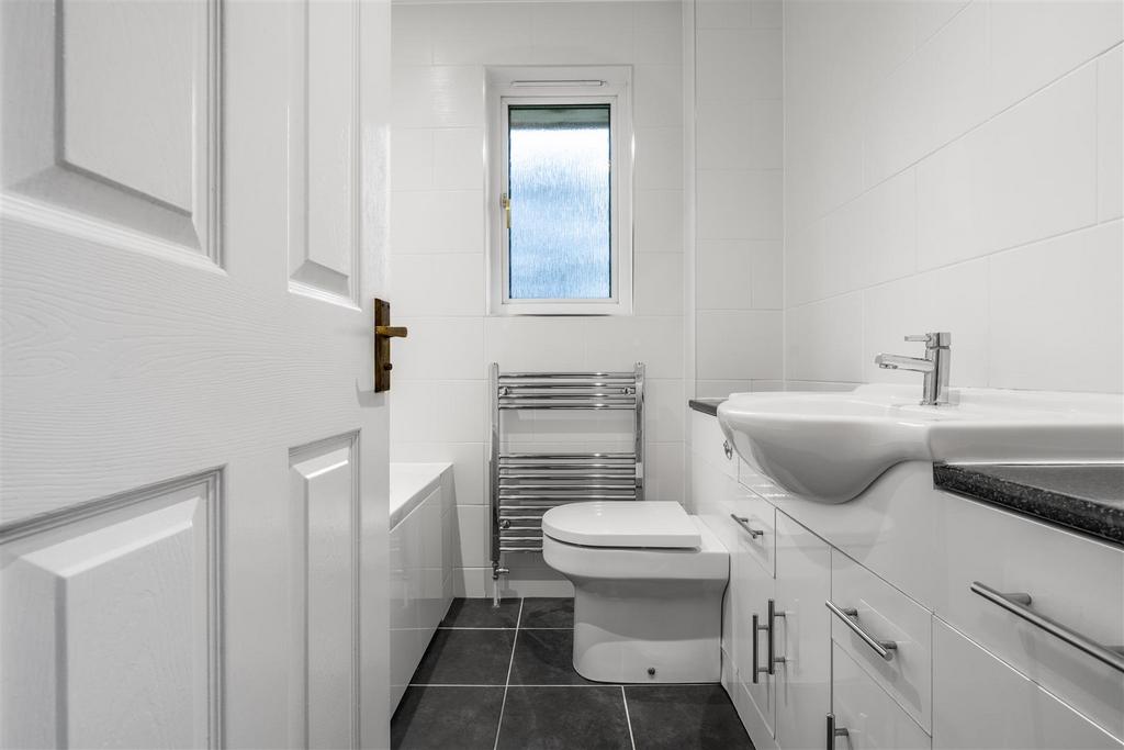 Bathroom-2.jpg