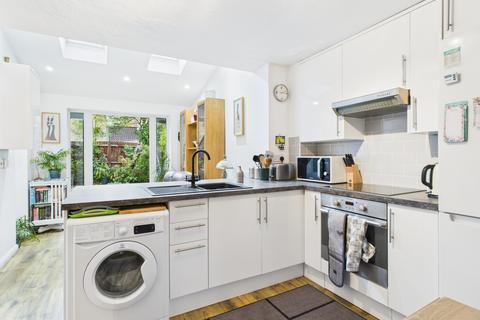 undefined, Southlands, Chineham, Basingstoke, RG24
