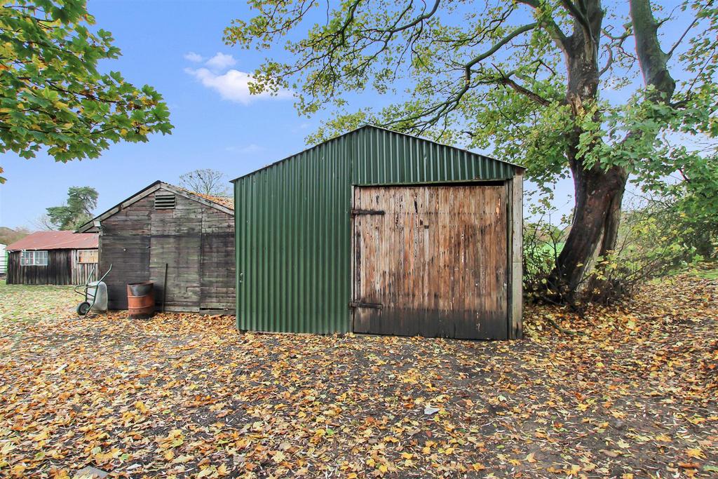 Barn.JPG