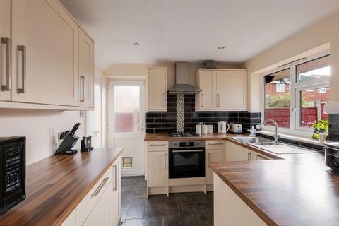 3 bedroom semi-detached house for sale, Shearwater Road, Offerton, Stockport SK2 5XA