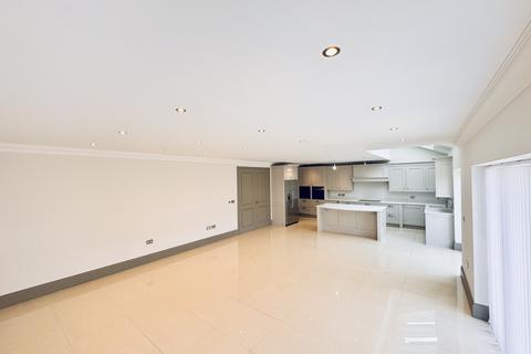 undefined, Manor Grange, Doesgate Lane, RM14
